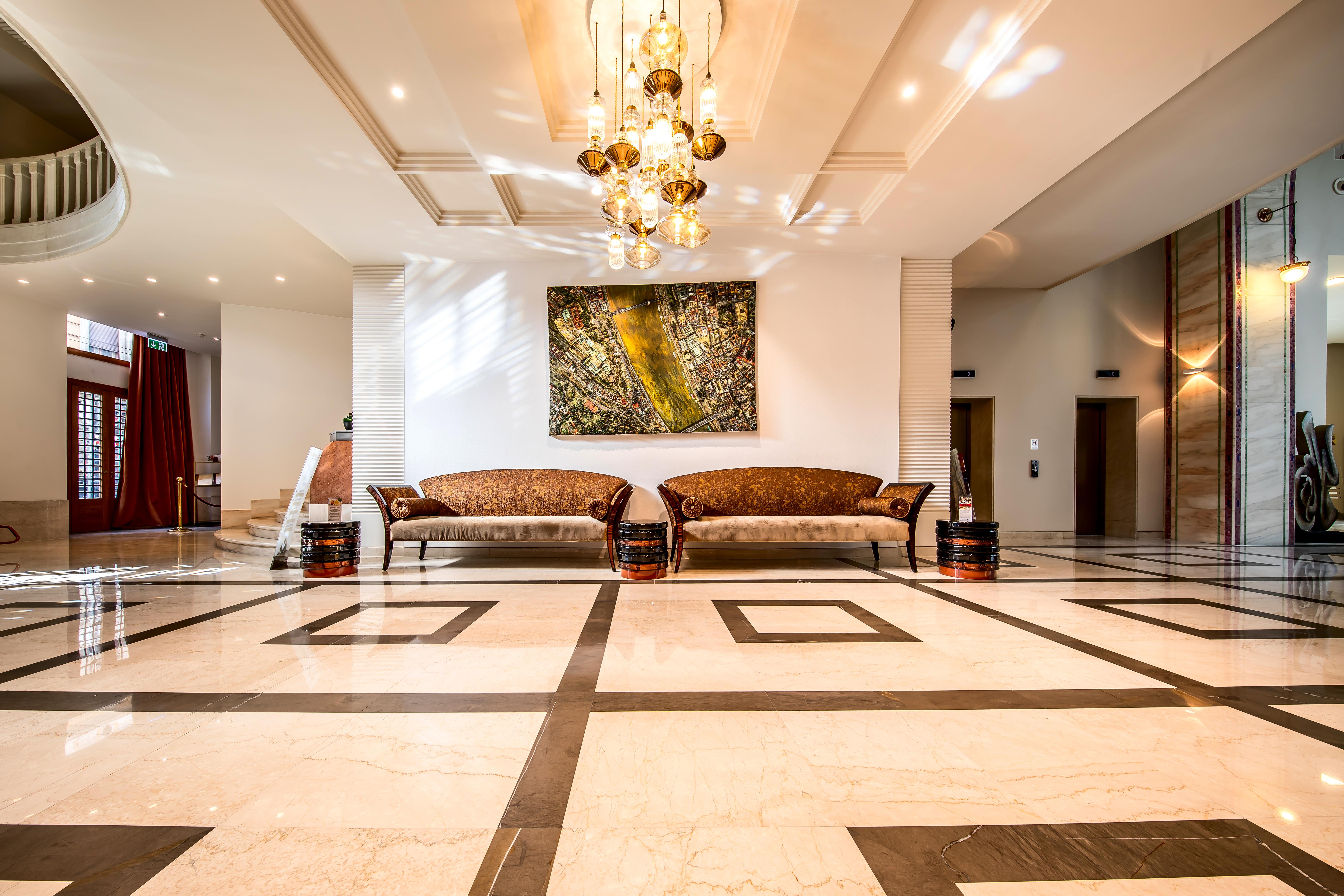 Continental Hotel Budapest — Photos 1
